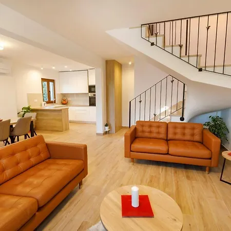 Rusinac - Private Heated Pool ヴィラ Kaštela