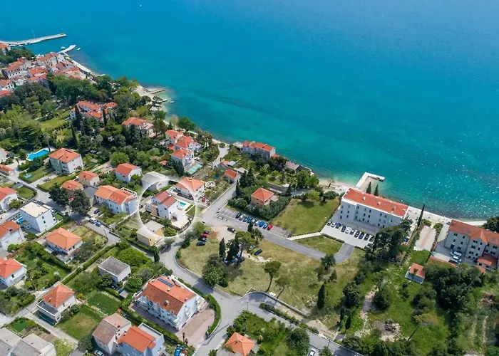 Rusinac - Private Heated Pool Vila
