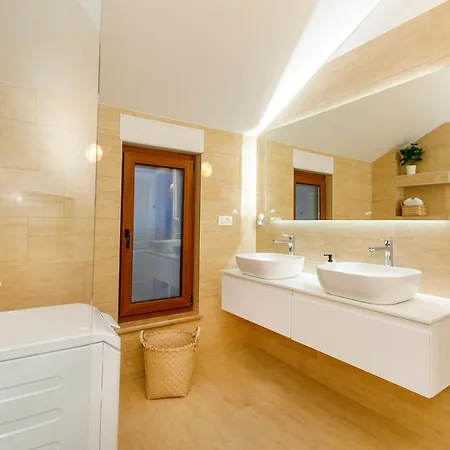 Rusinac - Private Heated Pool Вилла