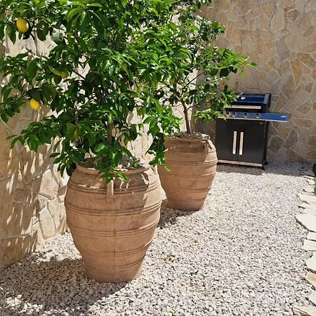 Vila Rusinac - Private Heated Pool Kastela